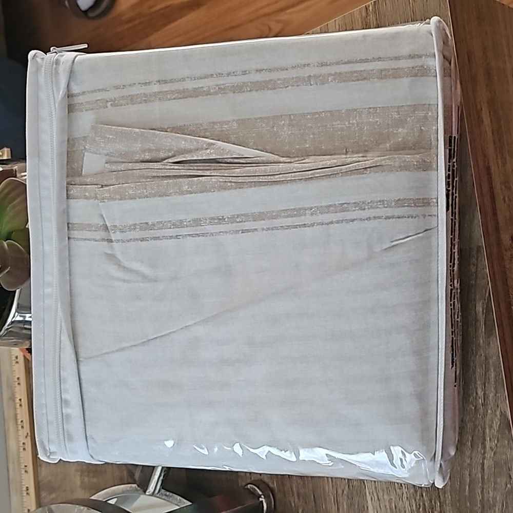 Lush Decor - 3pc King Farmhouse Stripe Reversible Duvet Set Tan Trend - Picture 12 of 14